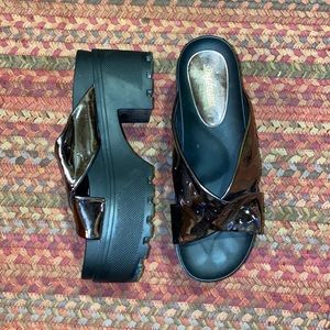 RETRO VINTAGE METALLIC CHUNKY PLATFORM SANDALS